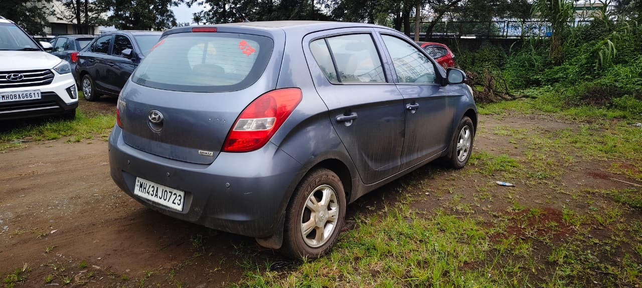 Hyundai I20(2010-2012) Sportz 1.2 O
